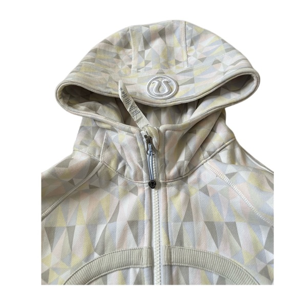 sweater - Picture 2 of 3